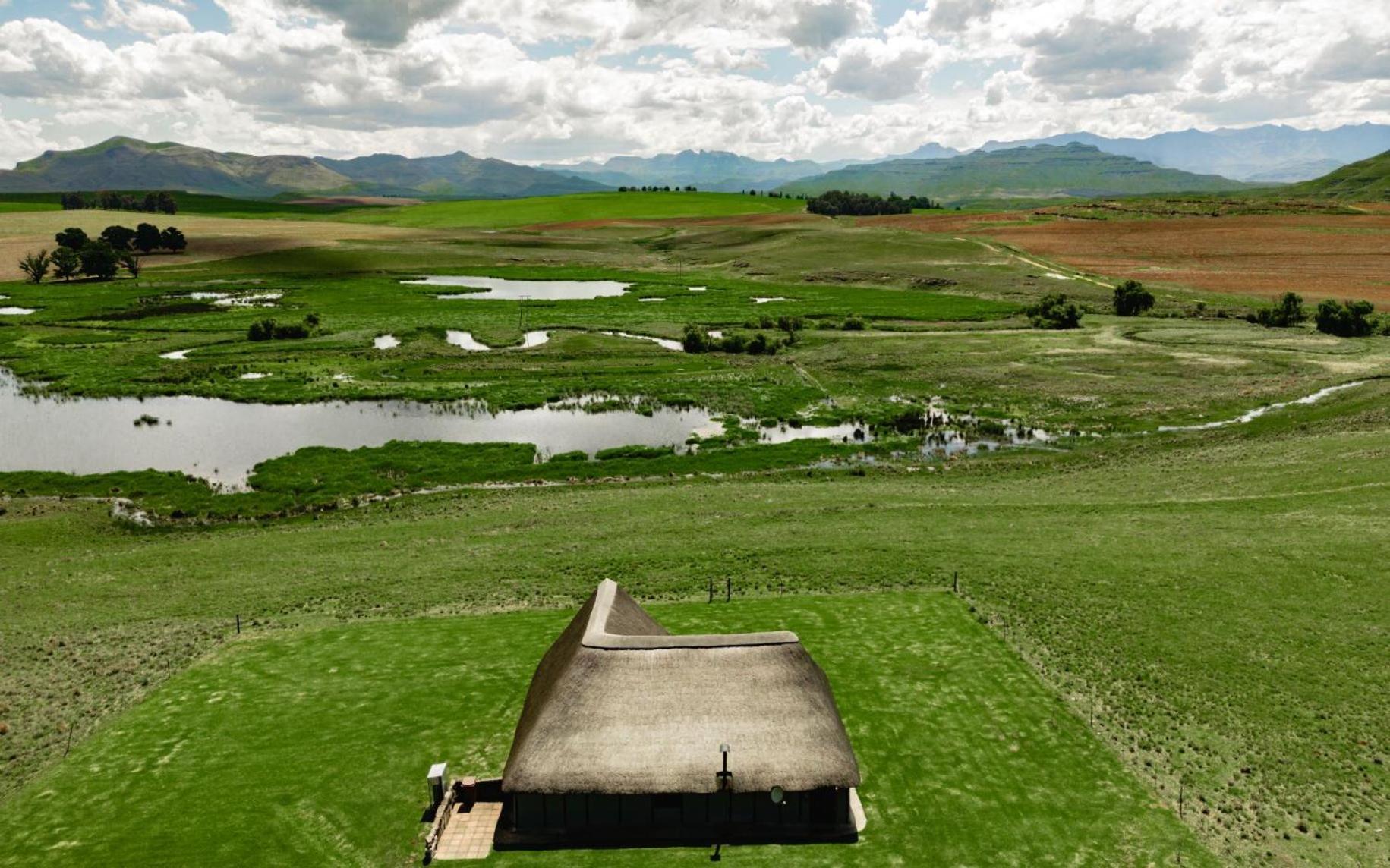 Penwarn Farm Lodge Drakensberg Garden Exterior photo